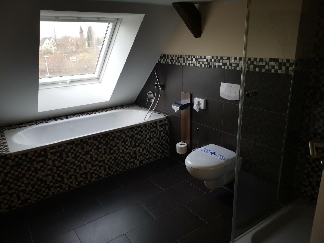 Hotel Stadt Steinheim Екстер'єр фото